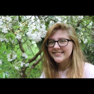 Meet your Posher, Avery